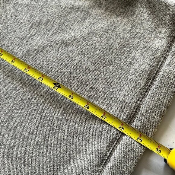 Arrow Men's 1/4 Zip Sweater Pullover Large Gray EUC Soft Winter Sweater - Picture 6 of 11